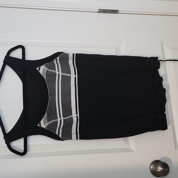 Lululemon Black and Gray Striped Tank Top! - Picture 1 of 6